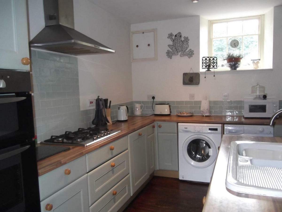Manor House Annex - Sleeps Up To 6 People Villa Shepton Mallet Bagian luar foto